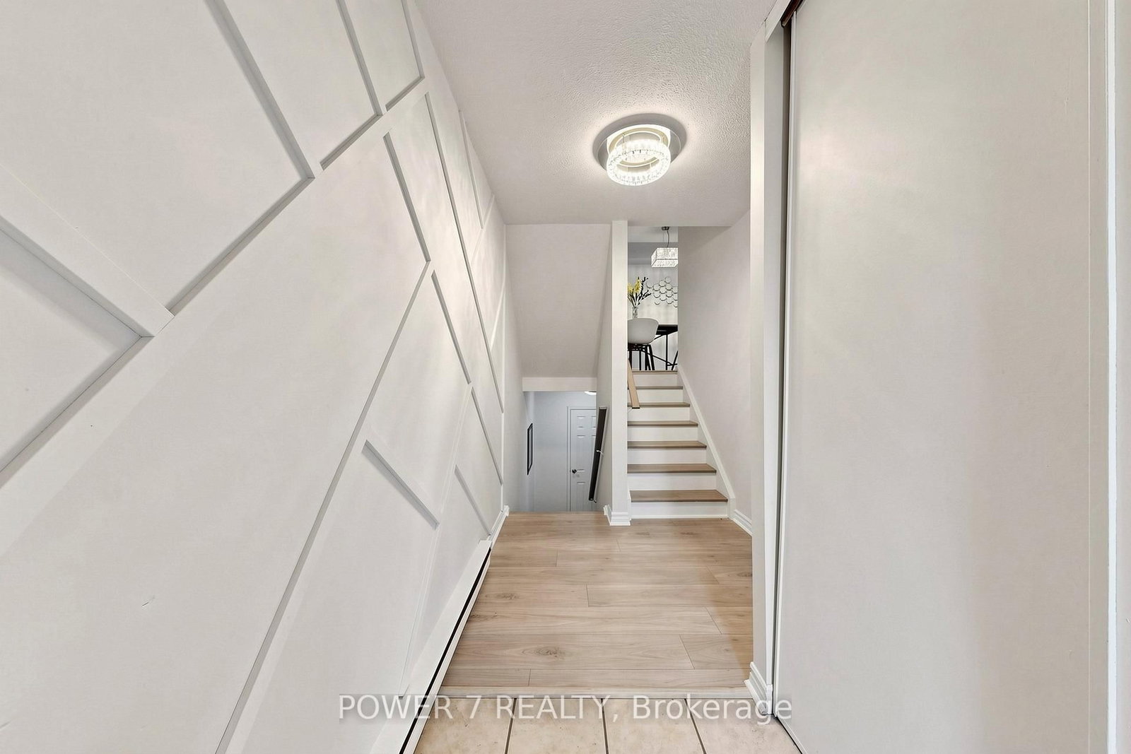 311 Milestone Crescent • #146 • Aurora, ON photo 2