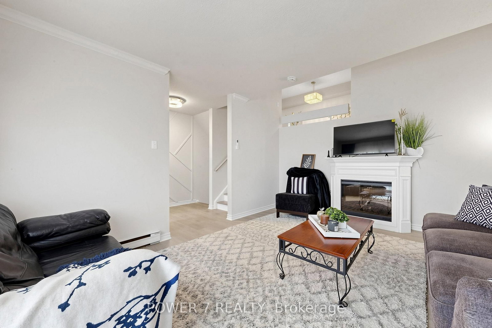 311 Milestone Crescent • #146 • Aurora, ON photo 4