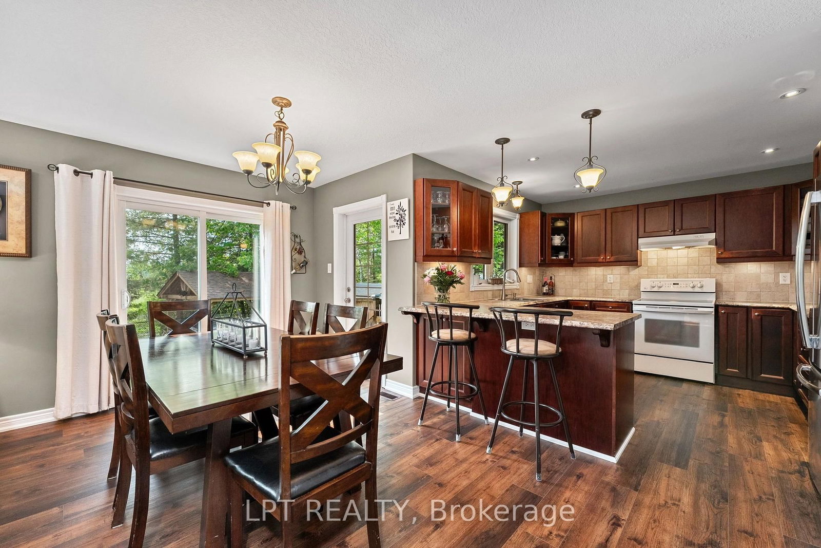 2 Birch Knoll Road • Georgina, ON photo 13