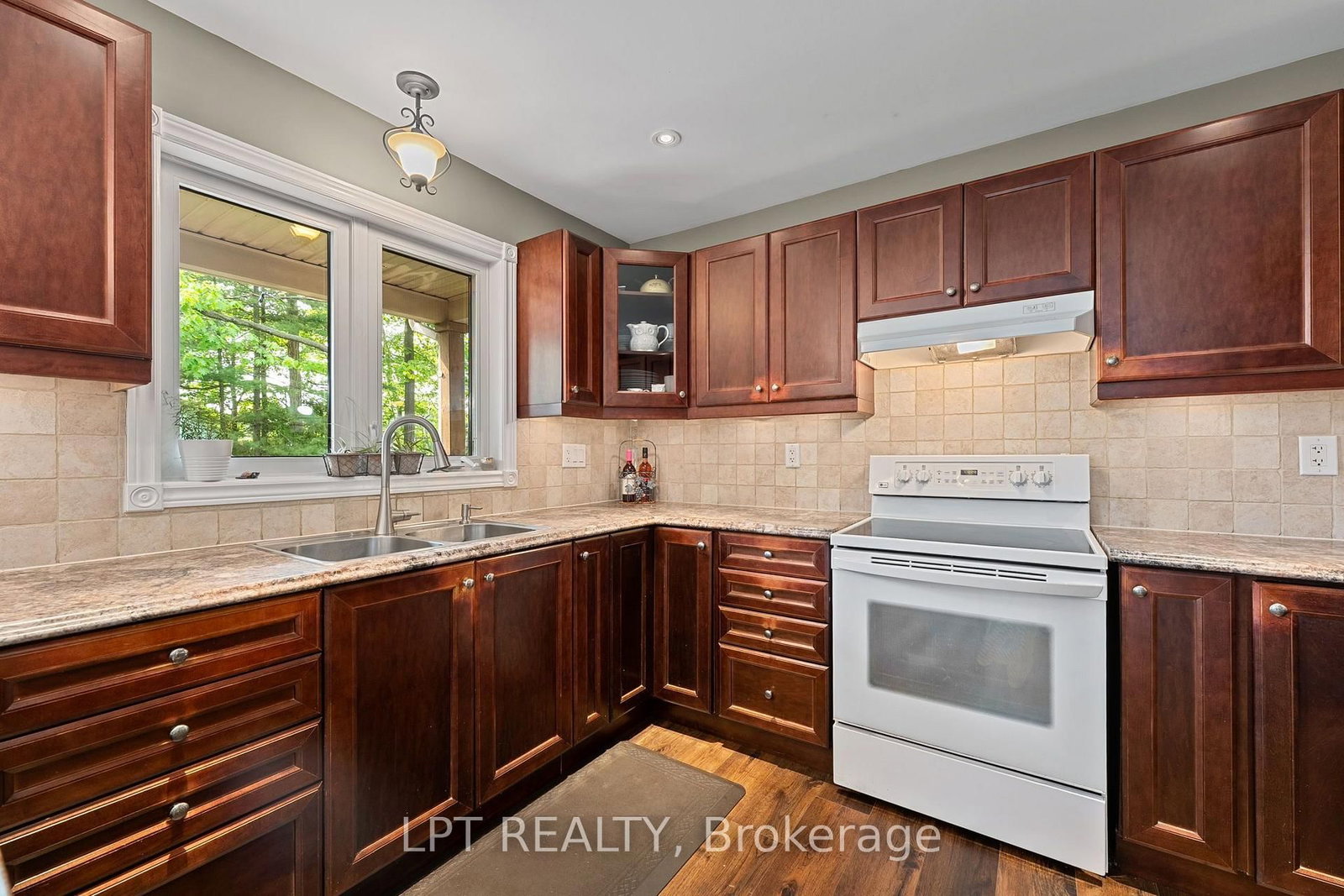 2 Birch Knoll Road • Georgina, ON photo 16