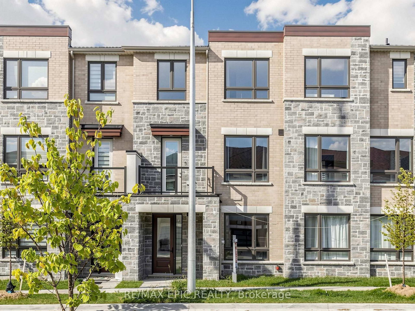 191 Mumbai Drive • Markham, ON photo 1
