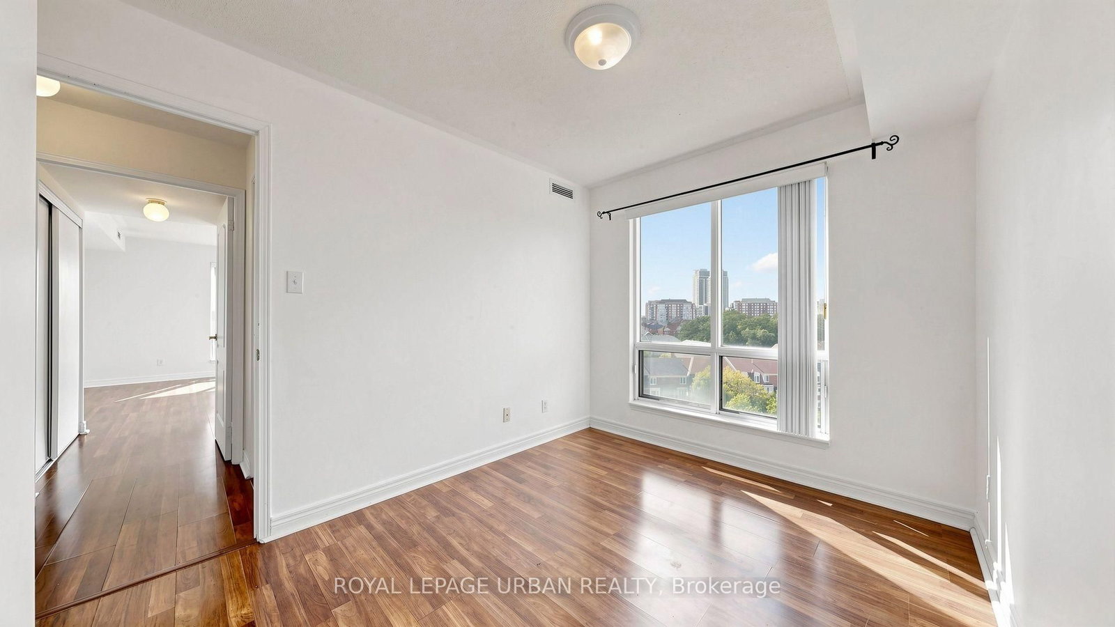 1005-399 South Park Rd, Markham, view 25