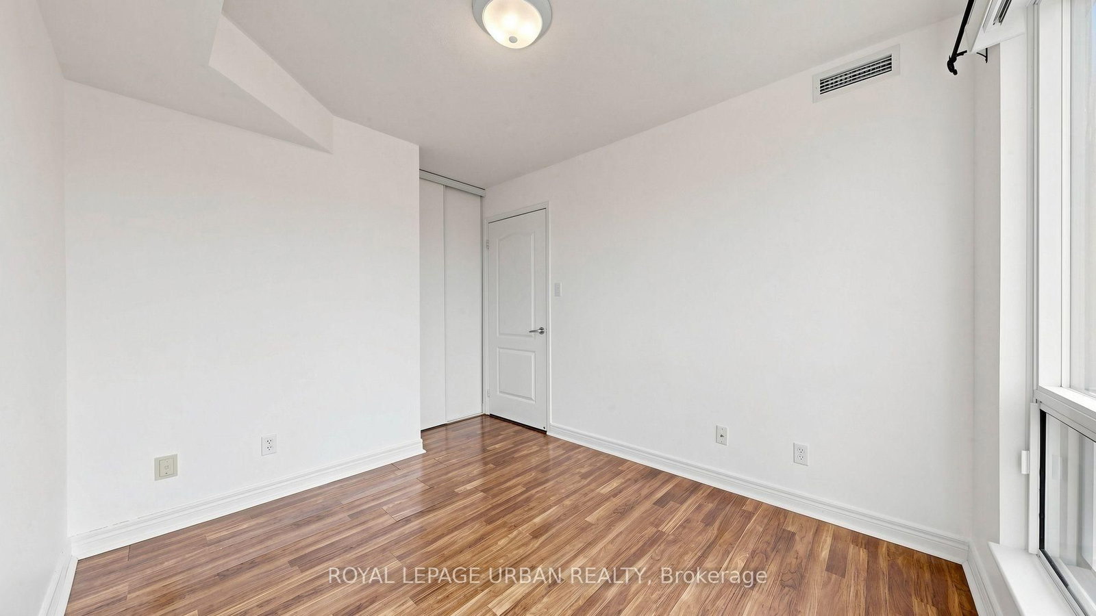 1005-399 South Park Rd, Markham, view 27
