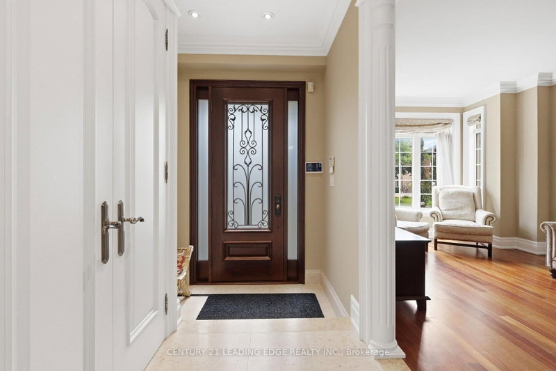 40 Arista Gate