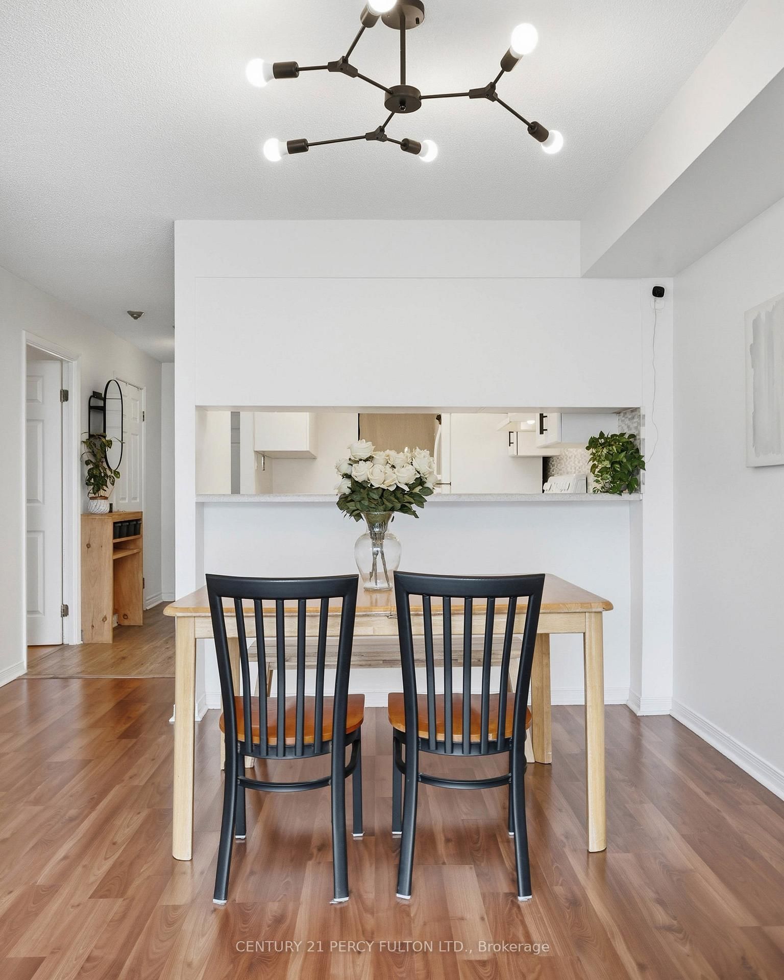 309 Major Mackenzie Avenue • #611 • Richmond Hill, ON photo 10