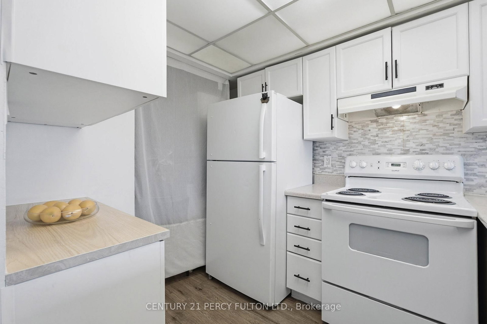 309 Major Mackenzie Avenue • #611 • Richmond Hill, ON photo 13