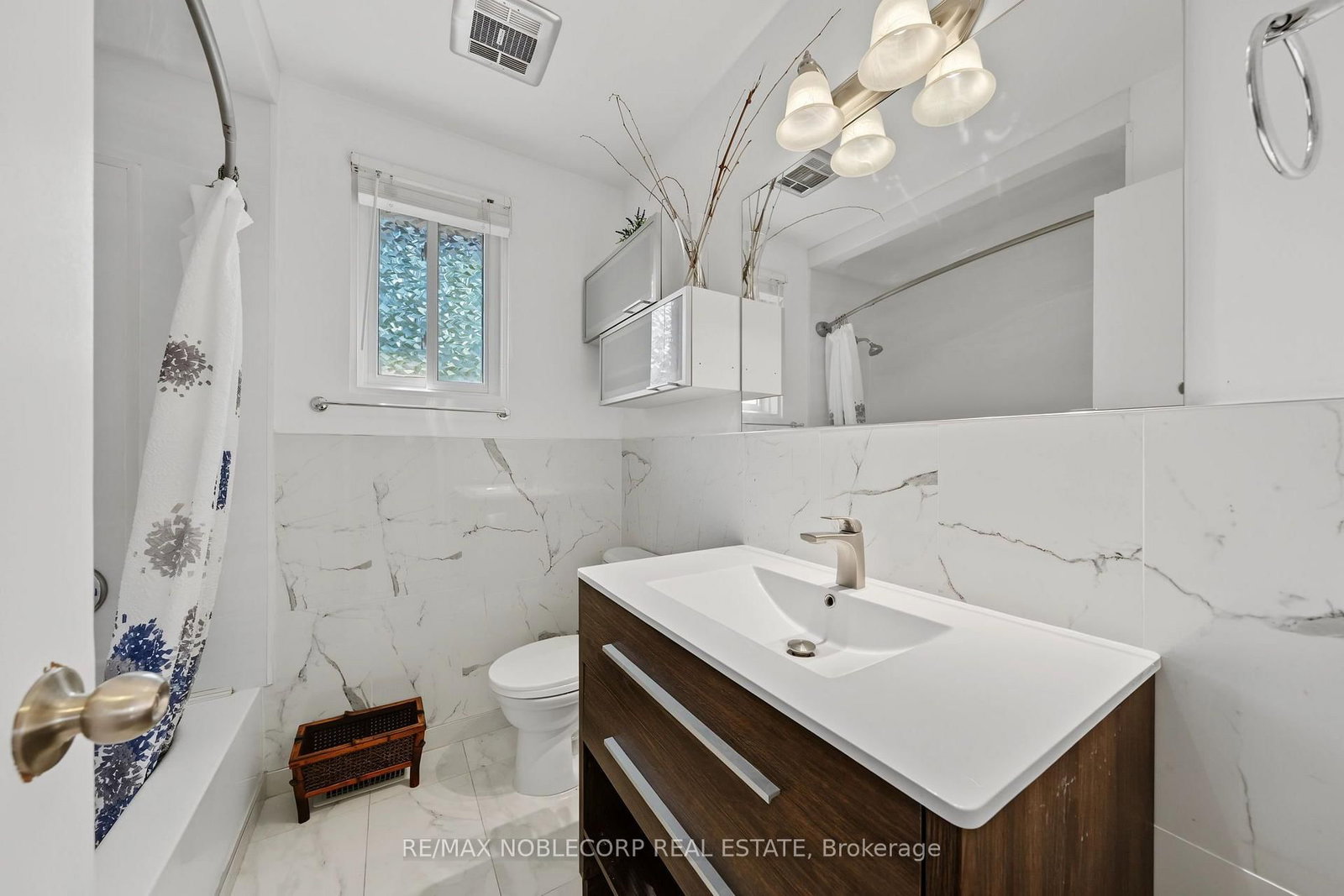 166 Collings Avenue • Bradford West Gwillimbury, ON photo 17
