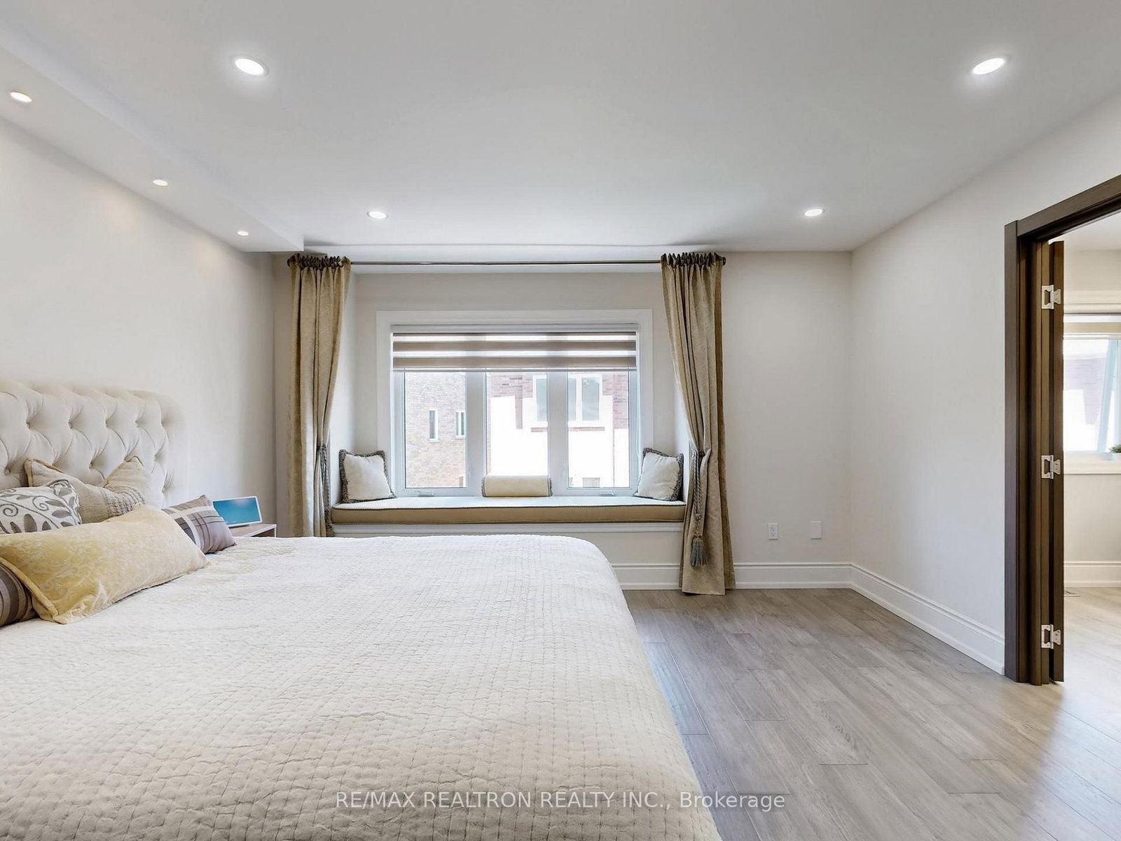 115 Bentoak Crescent • Vaughan, ON photo 18