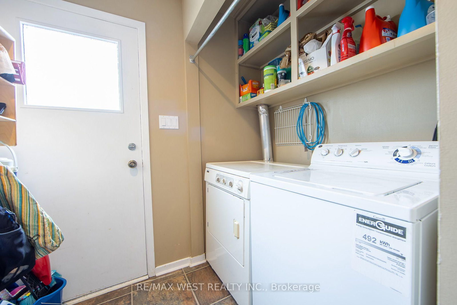 20 Sanderson Crescent • Richmond Hill, ON photo 14