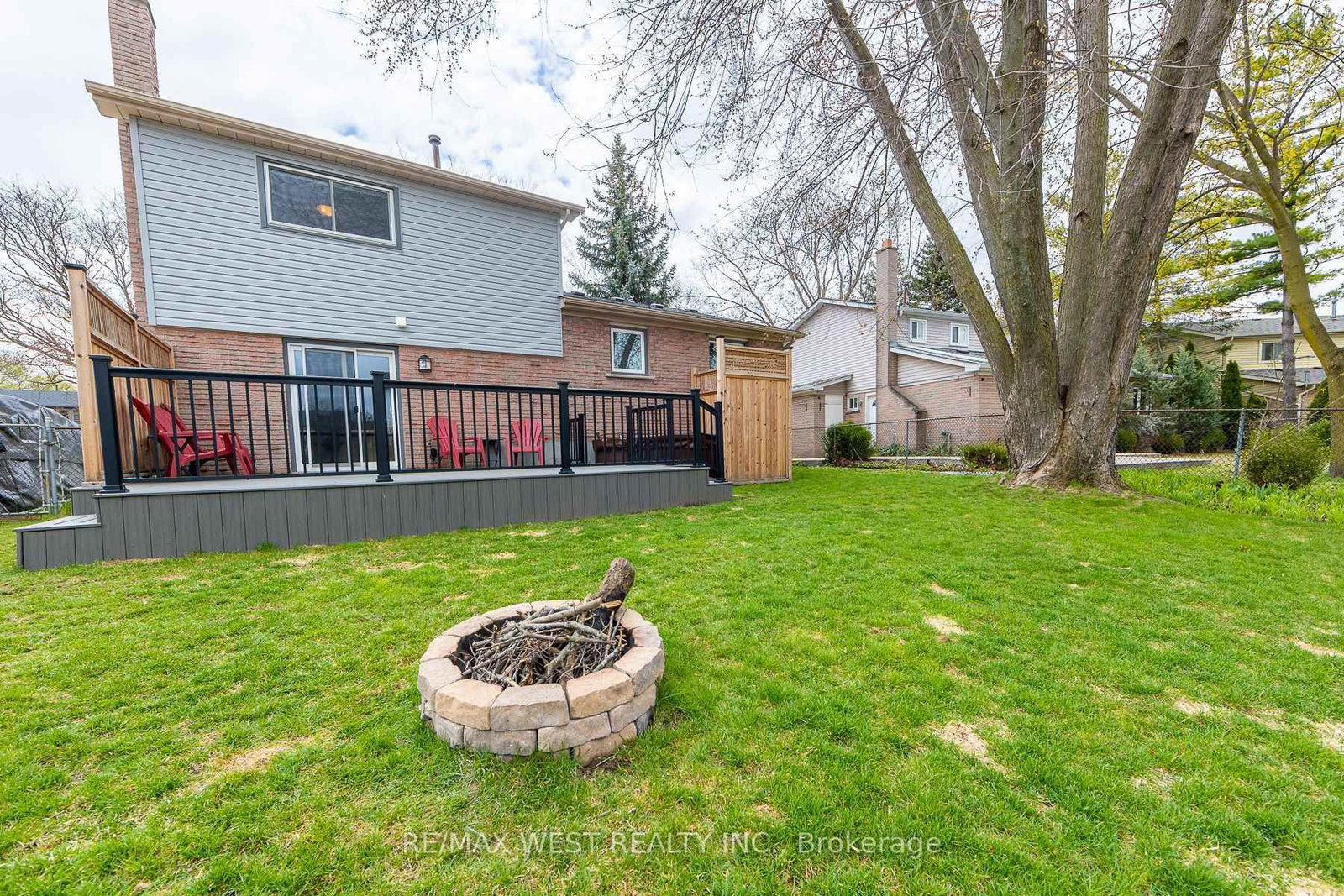 20 Sanderson Crescent • Richmond Hill, ON photo 31