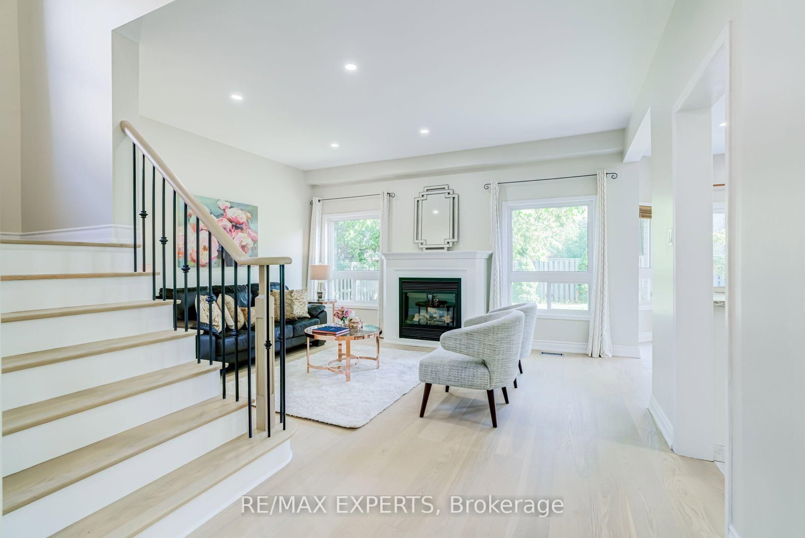45 Naughton Drive • Richmond Hill, ON photo 10