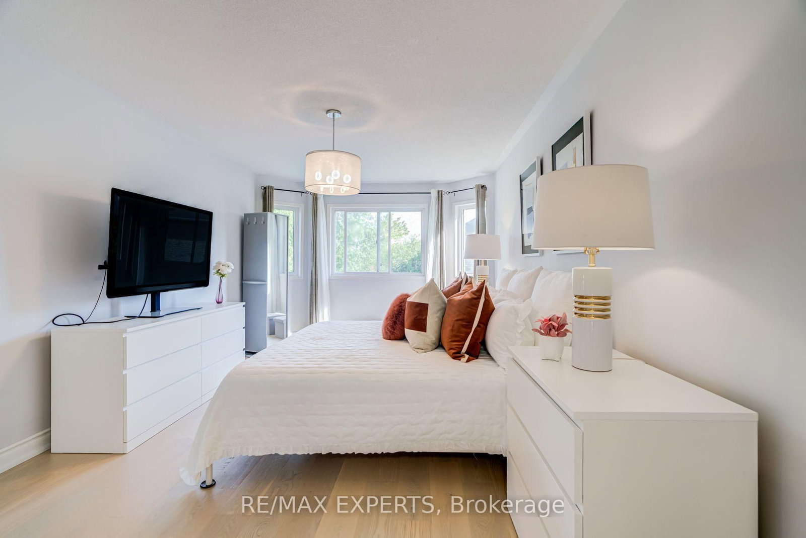 45 Naughton Drive • Richmond Hill, ON photo 19