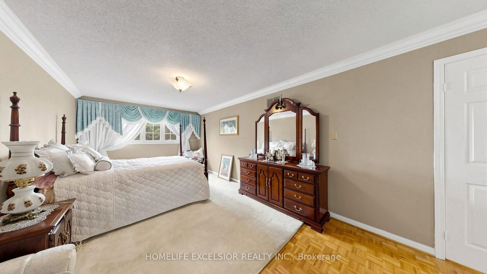 190 Raymerville Drive • Markham, ON photo 22