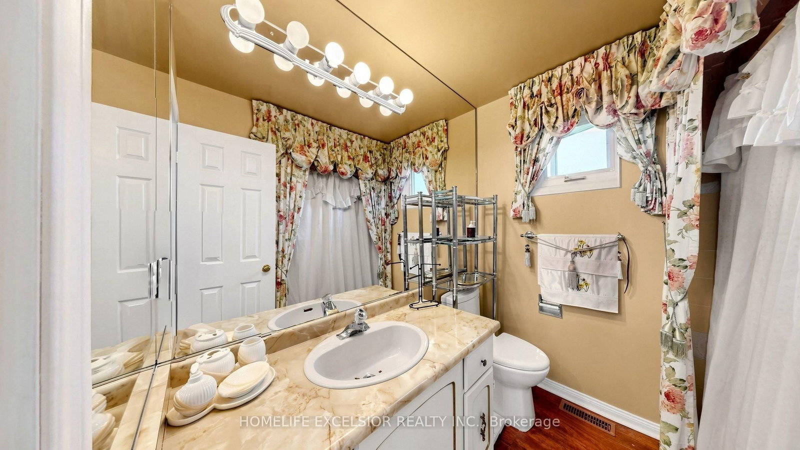 190 Raymerville Drive • Markham, ON photo 39