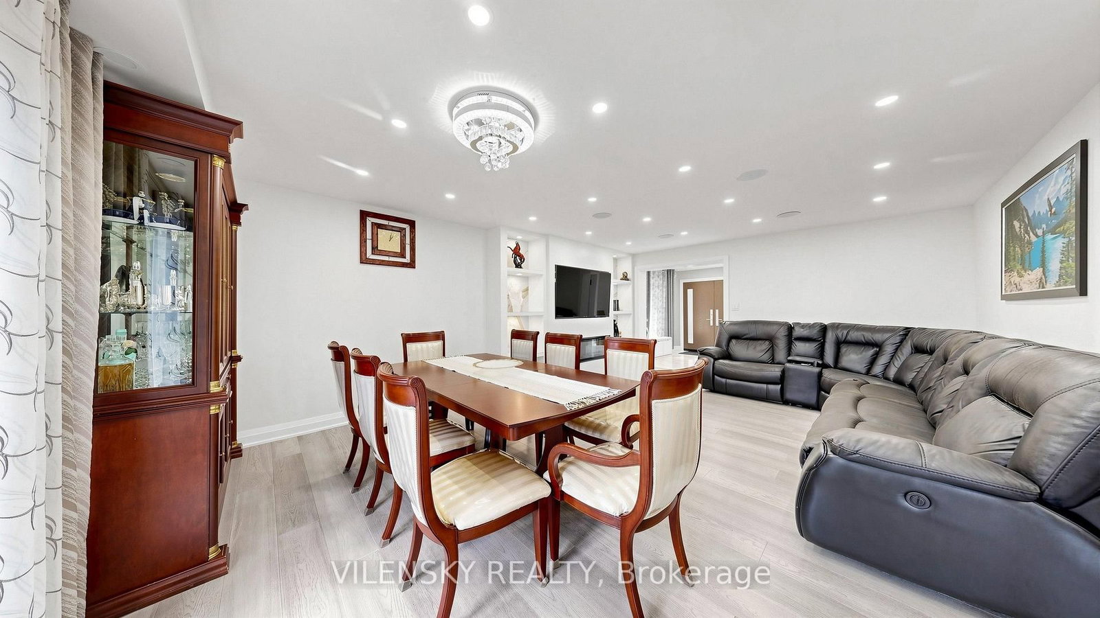 31 Lonny Court • Vaughan, ON photo 12