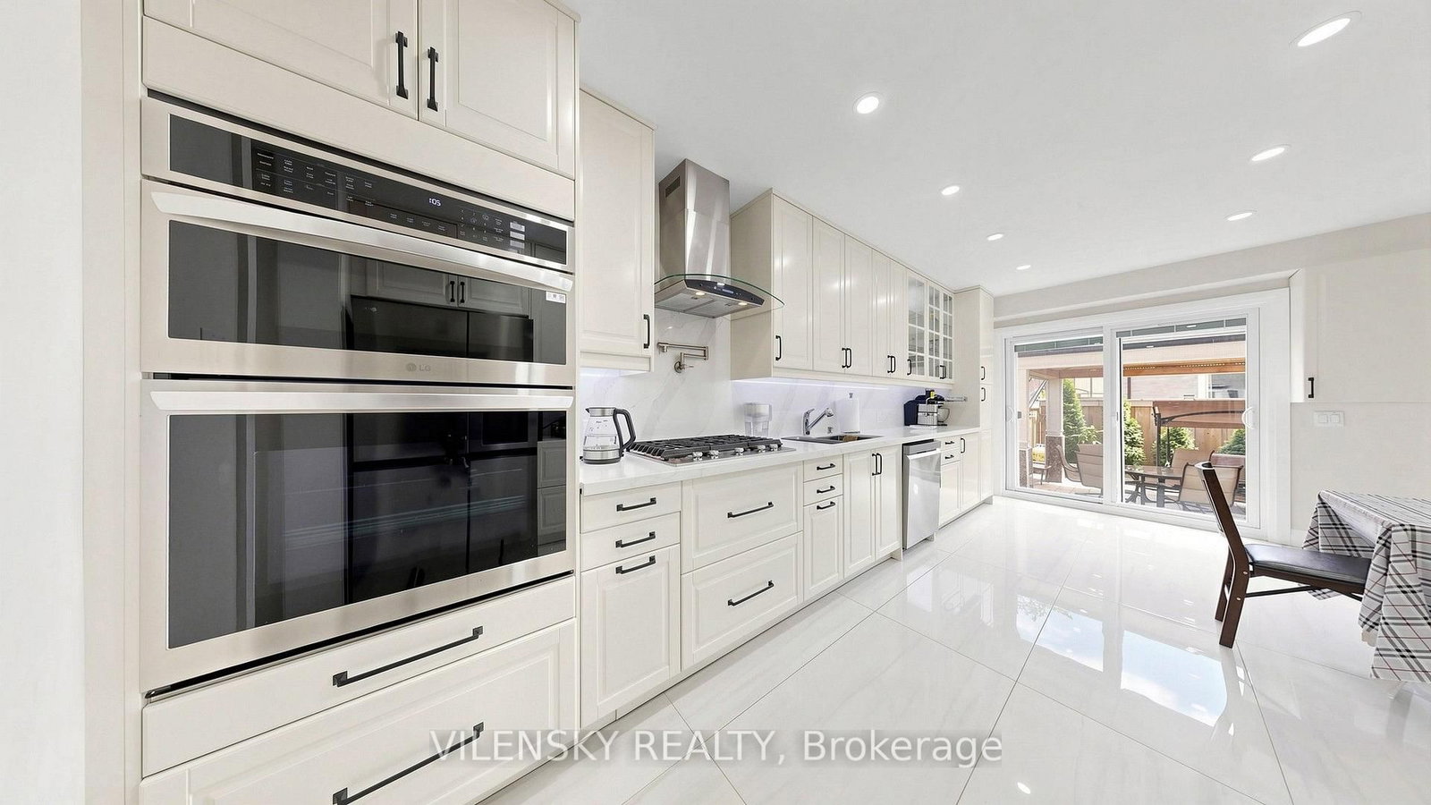 31 Lonny Court • Vaughan, ON photo 13