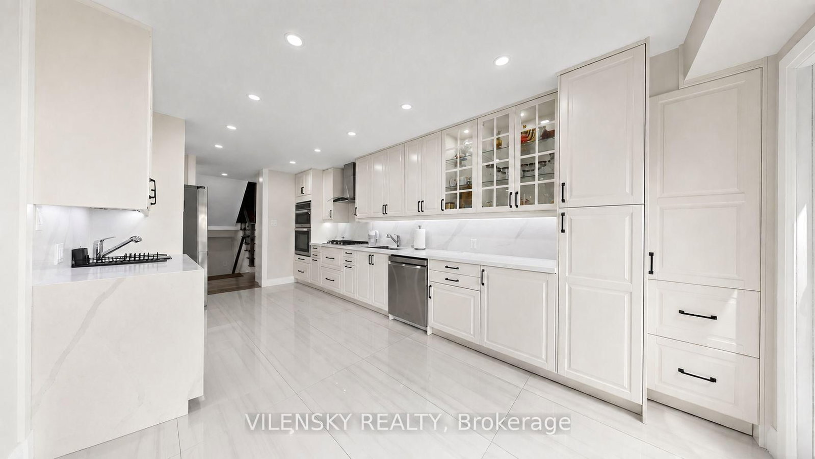 31 Lonny Court • Vaughan, ON photo 15
