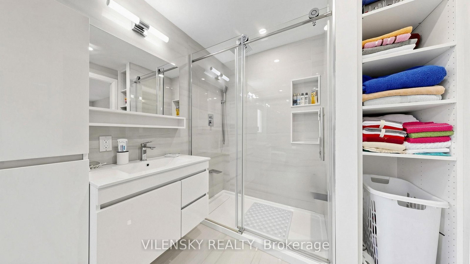 31 Lonny Court • Vaughan, ON photo 24