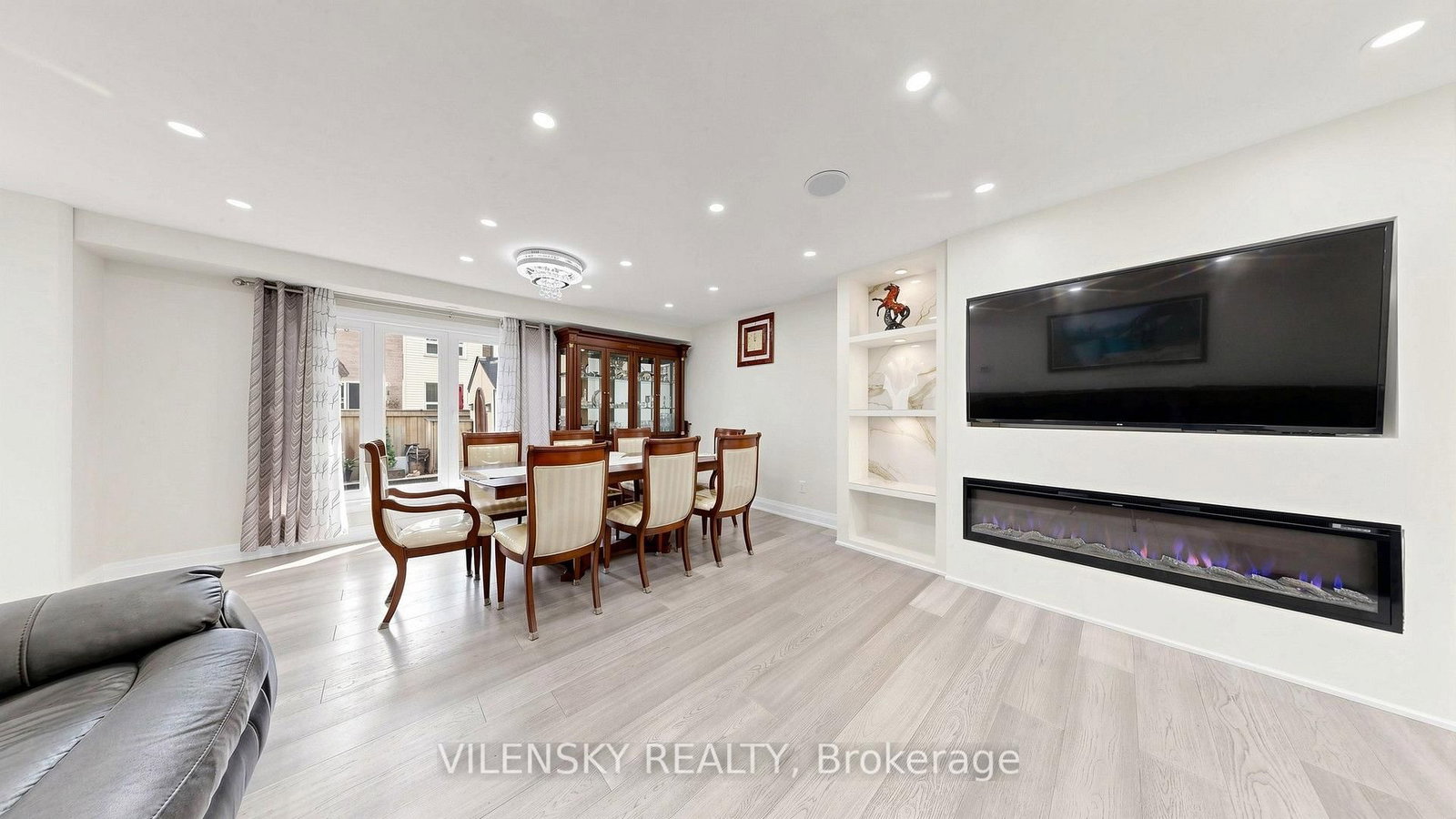 31 Lonny Court • Vaughan, ON photo 9