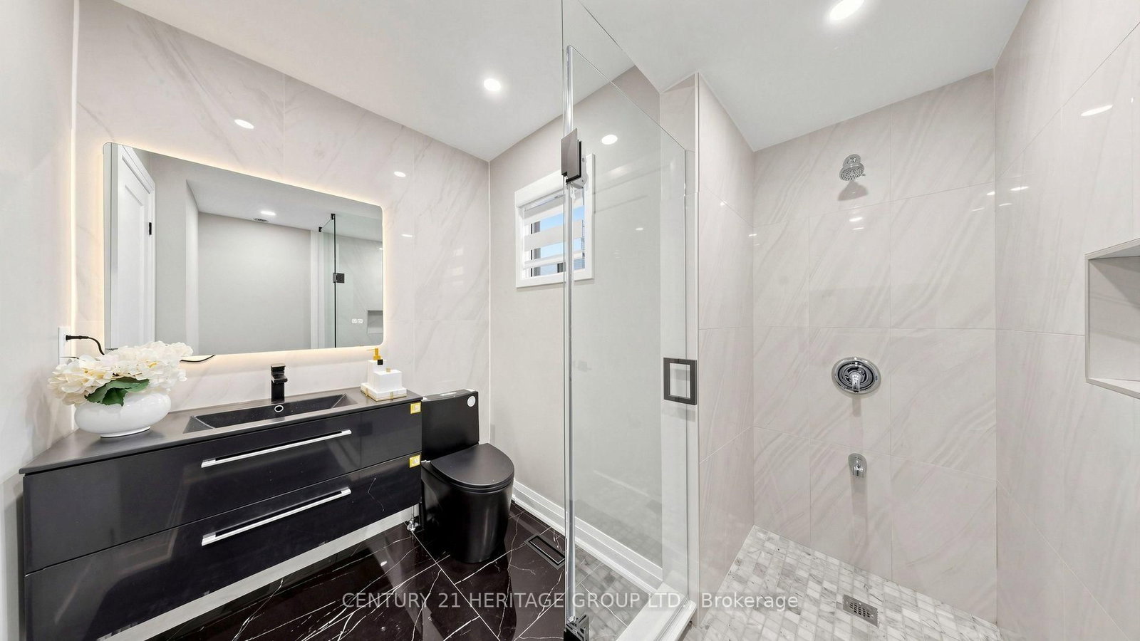 52 Lund Street • Richmond Hill, ON photo 19