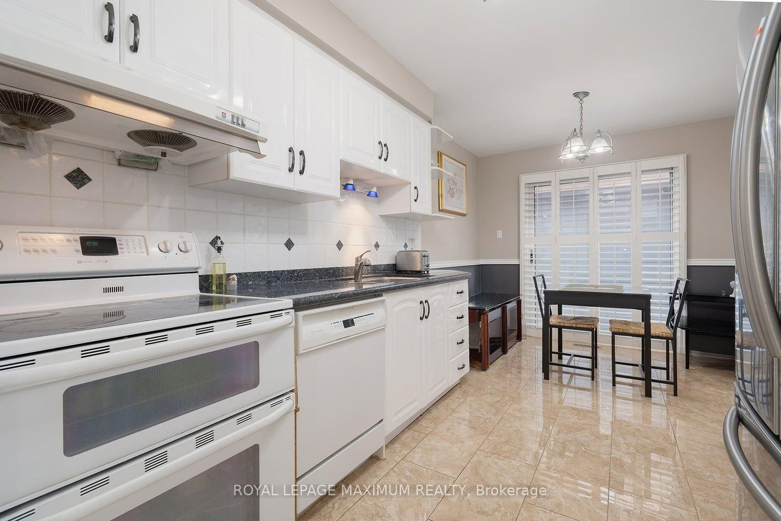 53 Aberdeen Avenue • Vaughan, ON photo 13