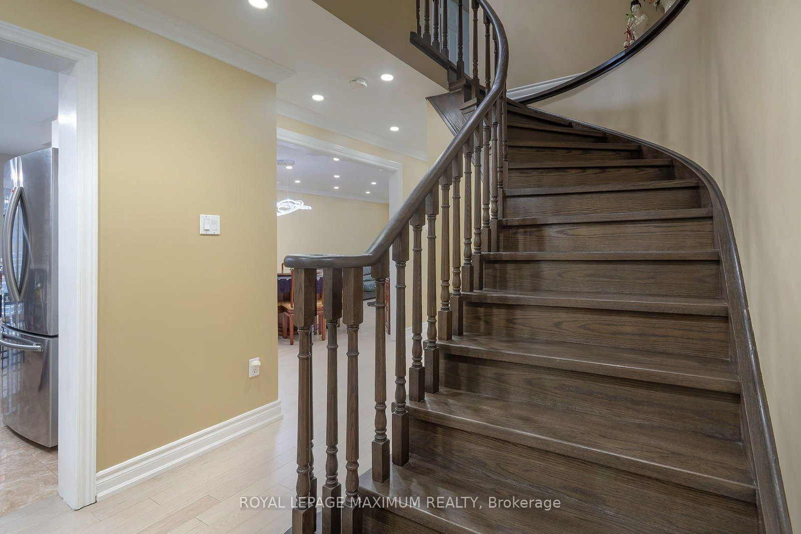 53 Aberdeen Avenue • Vaughan, ON photo 17
