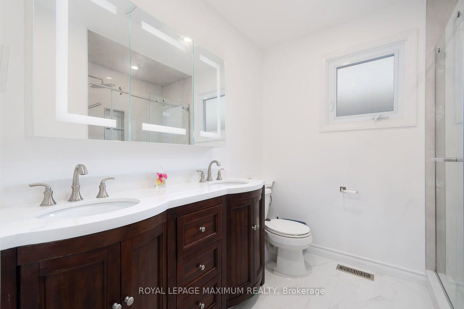 53 Aberdeen Avenue • Vaughan, ON photo 25