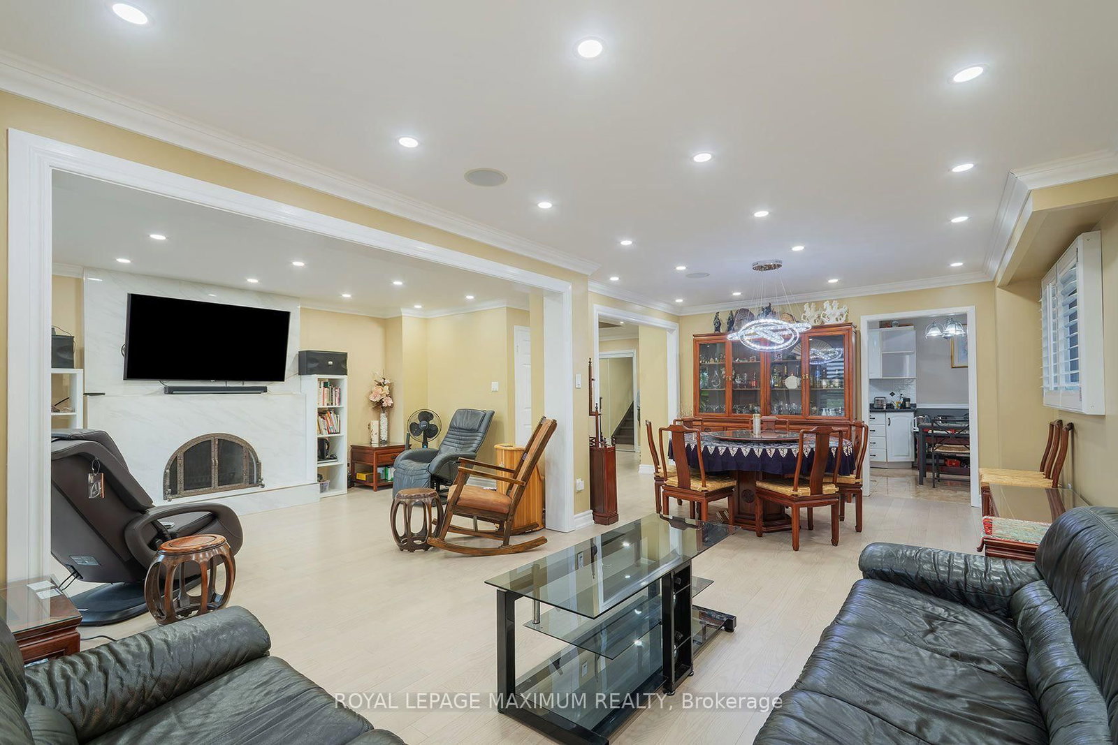 53 Aberdeen Avenue • Vaughan, ON photo 5