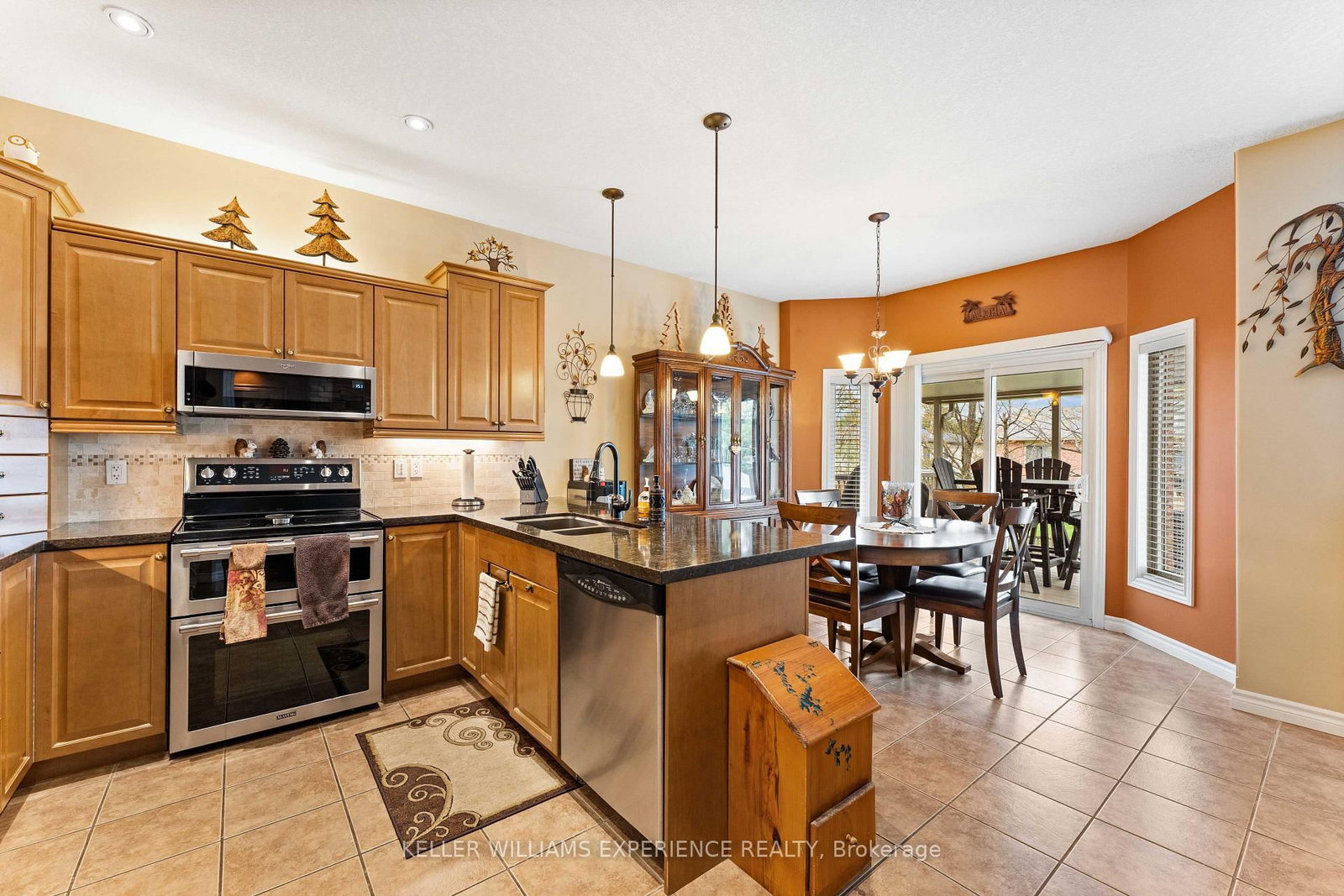 87 Armeda Clow Crescent • Essa, ON photo 18