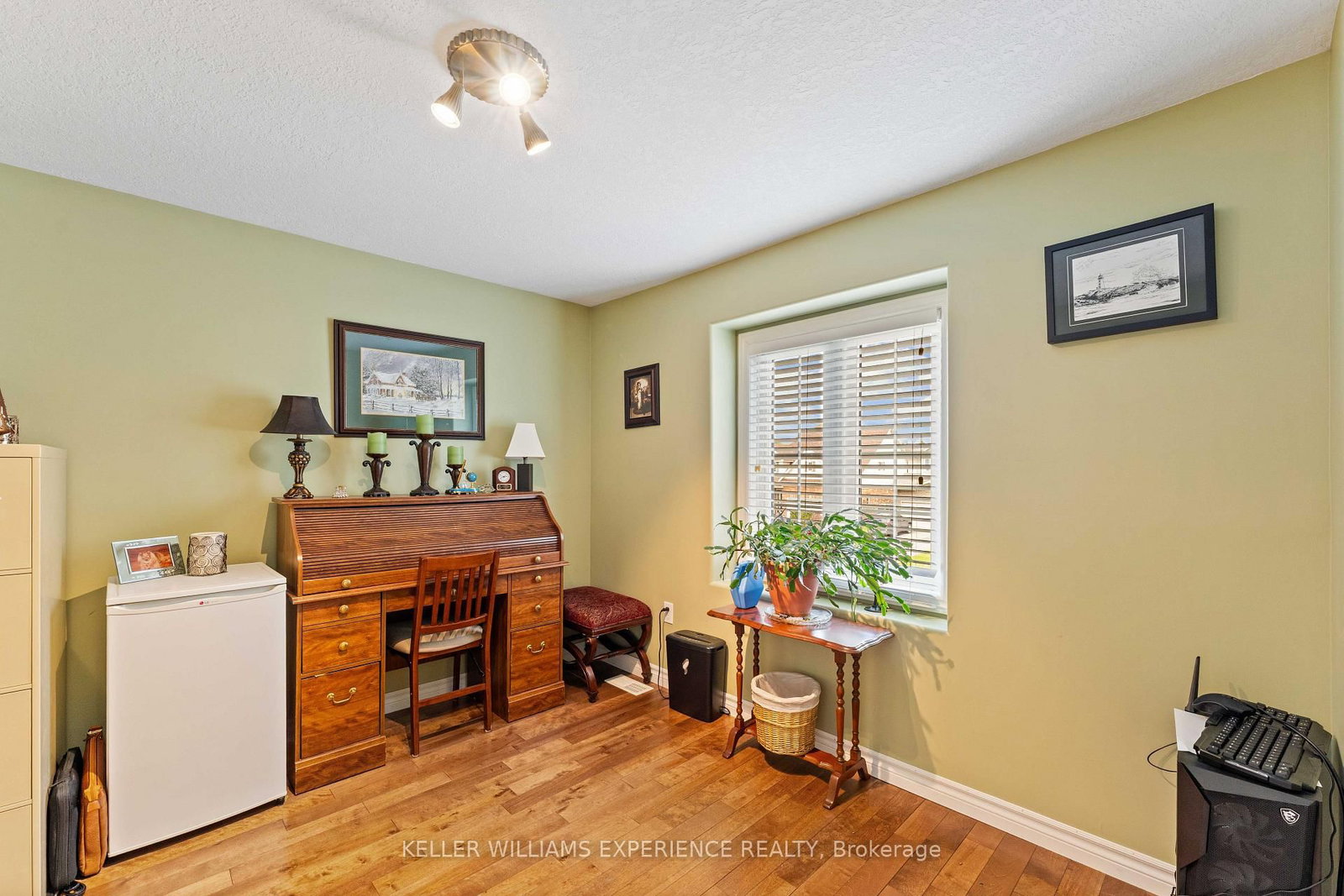 87 Armeda Clow Crescent • Essa, ON photo 21