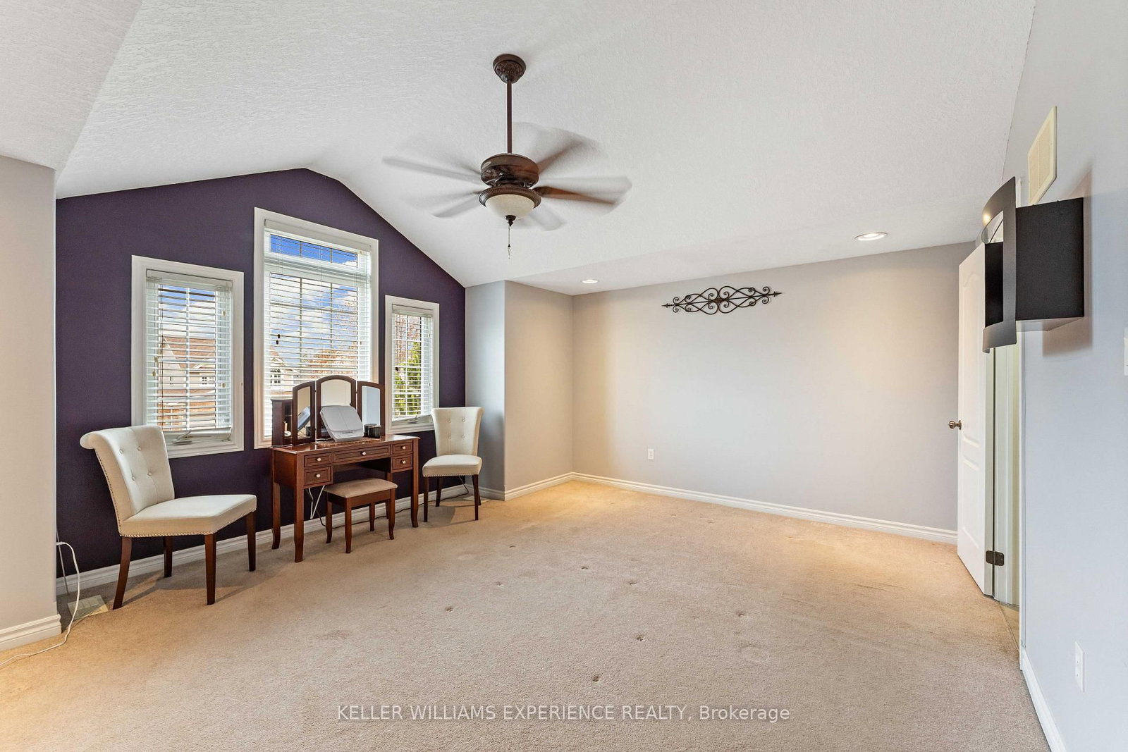 87 Armeda Clow Crescent • Essa, ON photo 22