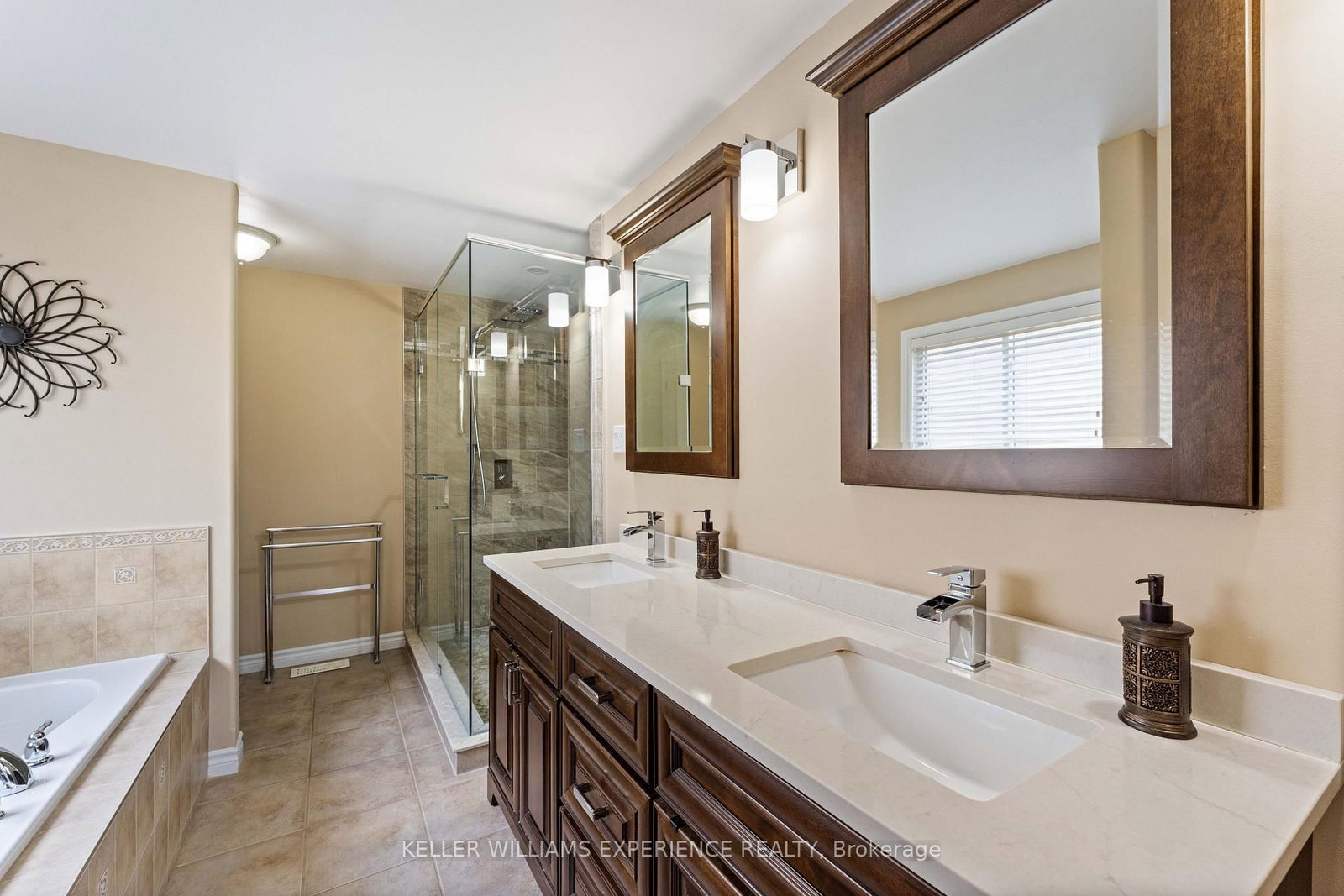 87 Armeda Clow Crescent • Essa, ON photo 24