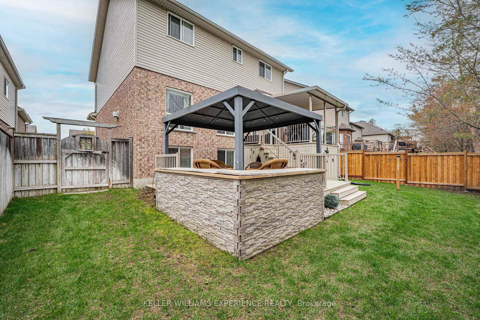 87 Armeda Clow Crescent • Essa, ON photo 38