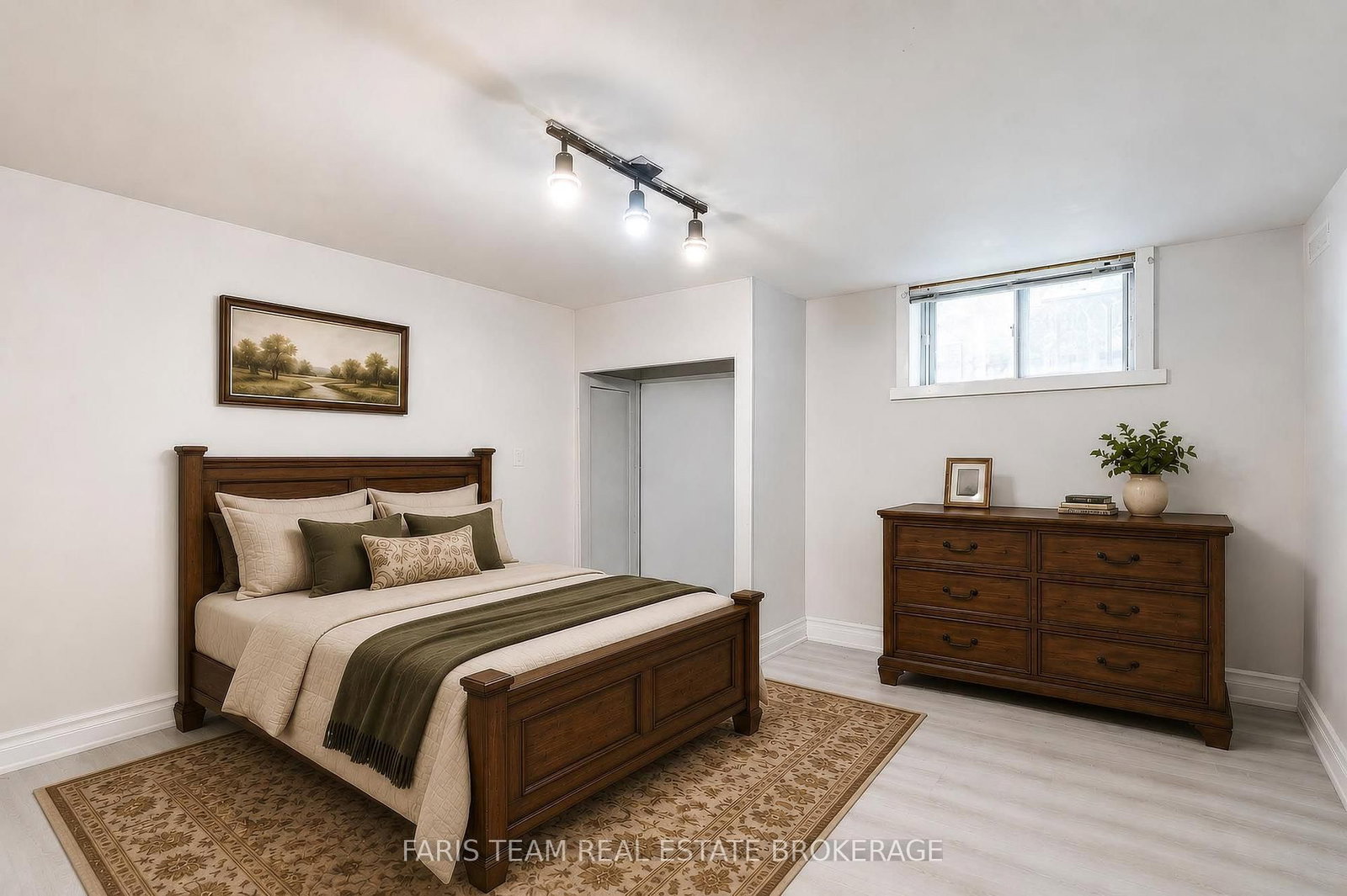 136 Oriole Drive • East Gwillimbury, ON photo 27