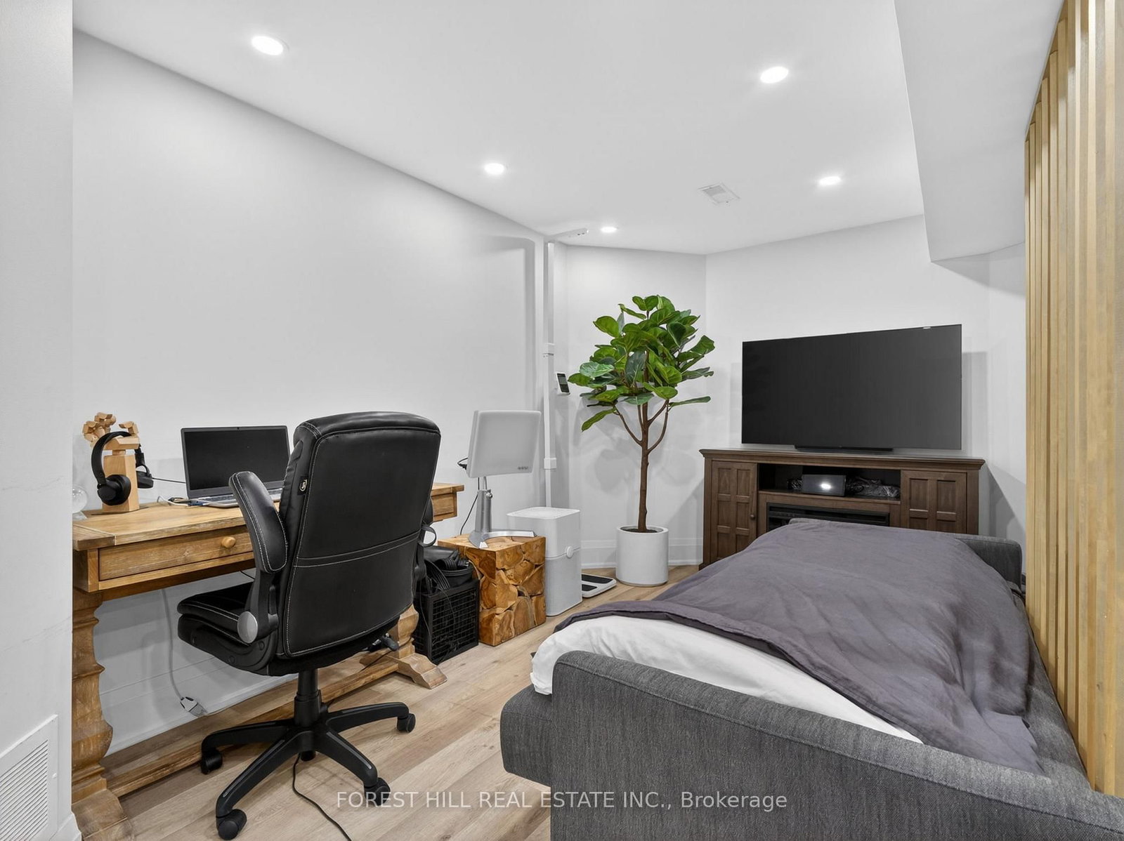 118 Pathlane Road • Richmond Hill, ON photo 38