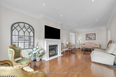 20 Rock Elm Court • Vaughan, ON photo 8