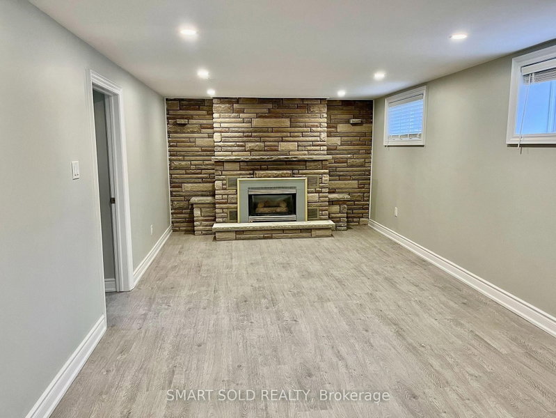 Lower - 52 Monkswood Crescent