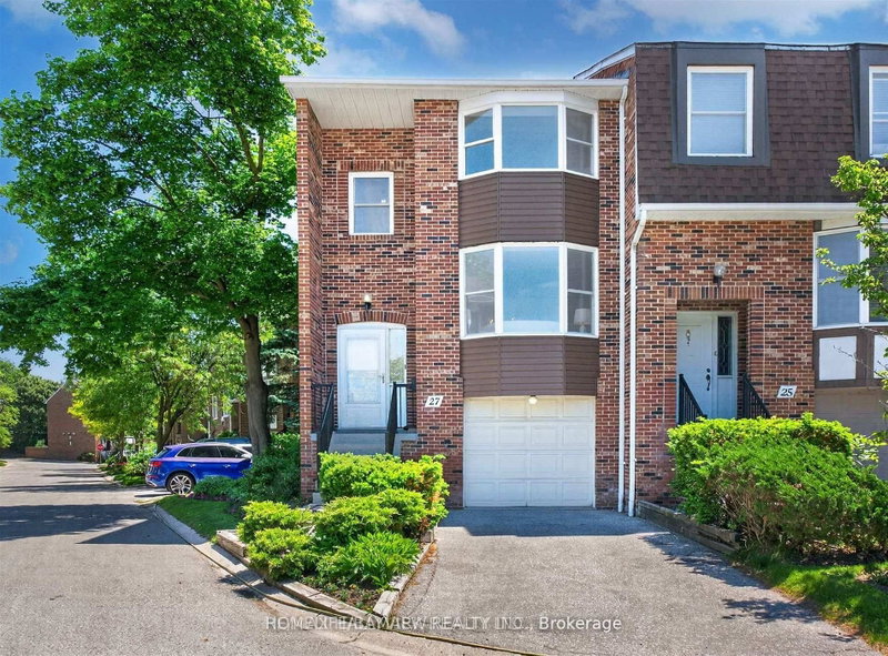 13 - 27 Hyde Park Court