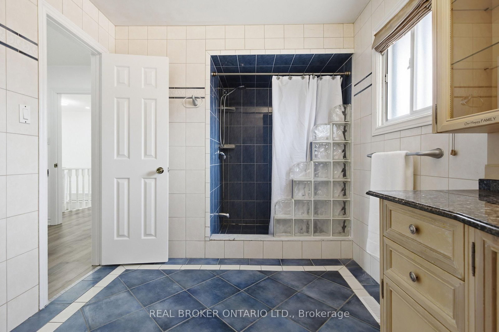 94 Roxana Avenue • Vaughan, ON photo 24