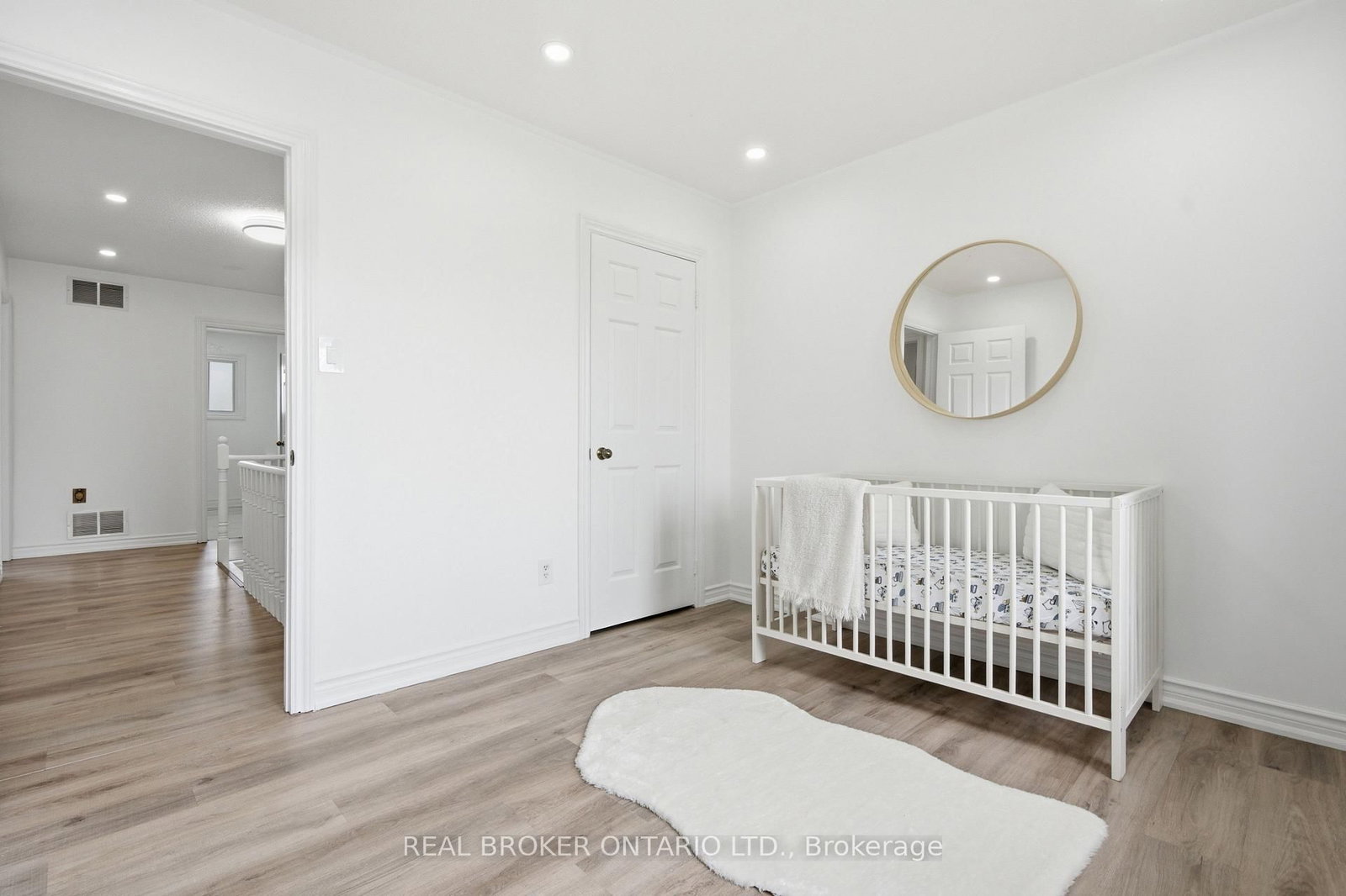 94 Roxana Avenue • Vaughan, ON photo 31