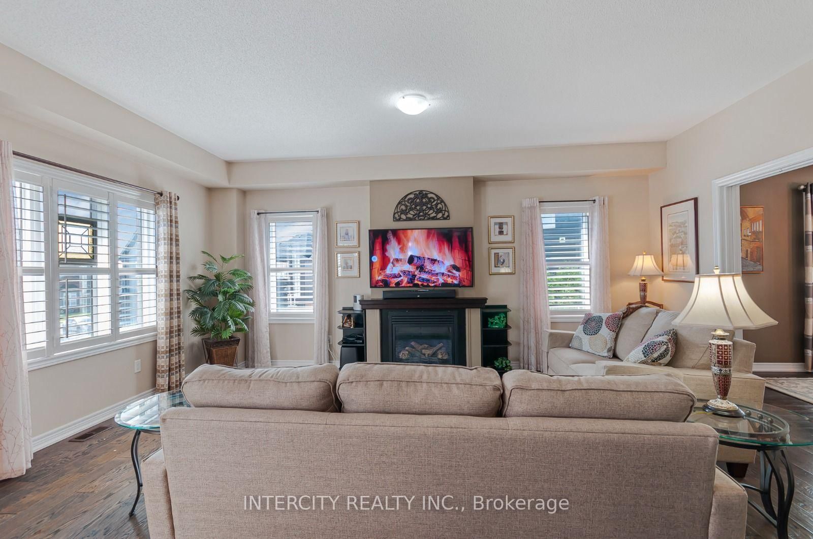 1359 Dallman Street • Innisfil, ON photo 10