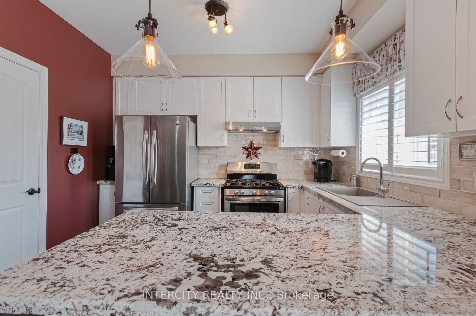 1359 Dallman Street • Innisfil, ON photo 12
