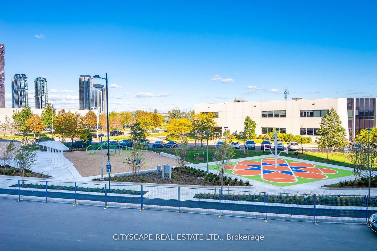 60 Honeycrisp Crescent • #210 • Vaughan, ON photo 35
