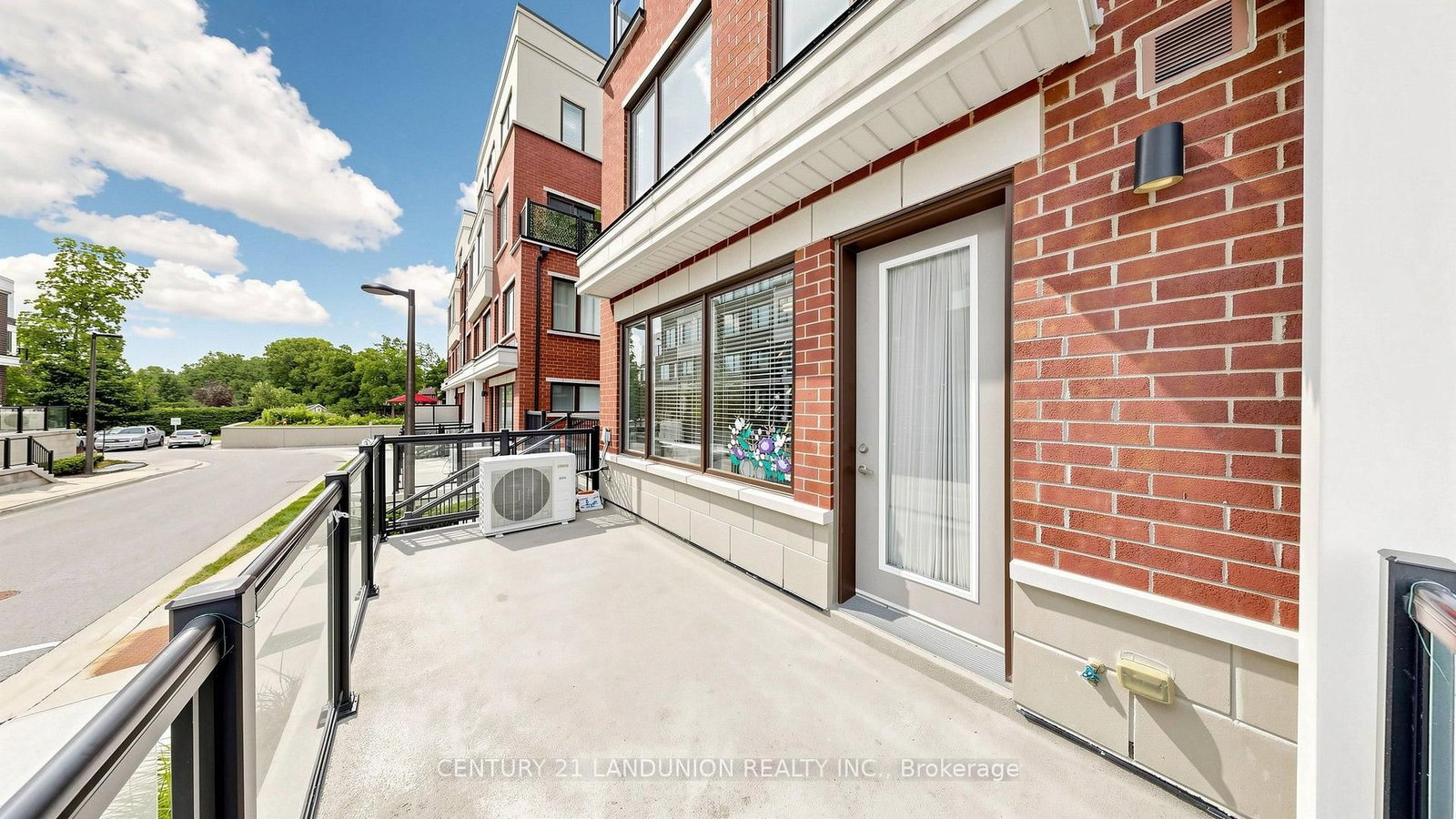 600 Alex Gardner Circle • #107 • Aurora, ON photo 22