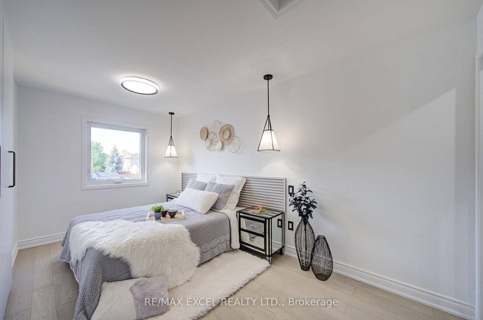 454 Bur Oak Avenue • Markham, ON photo 36