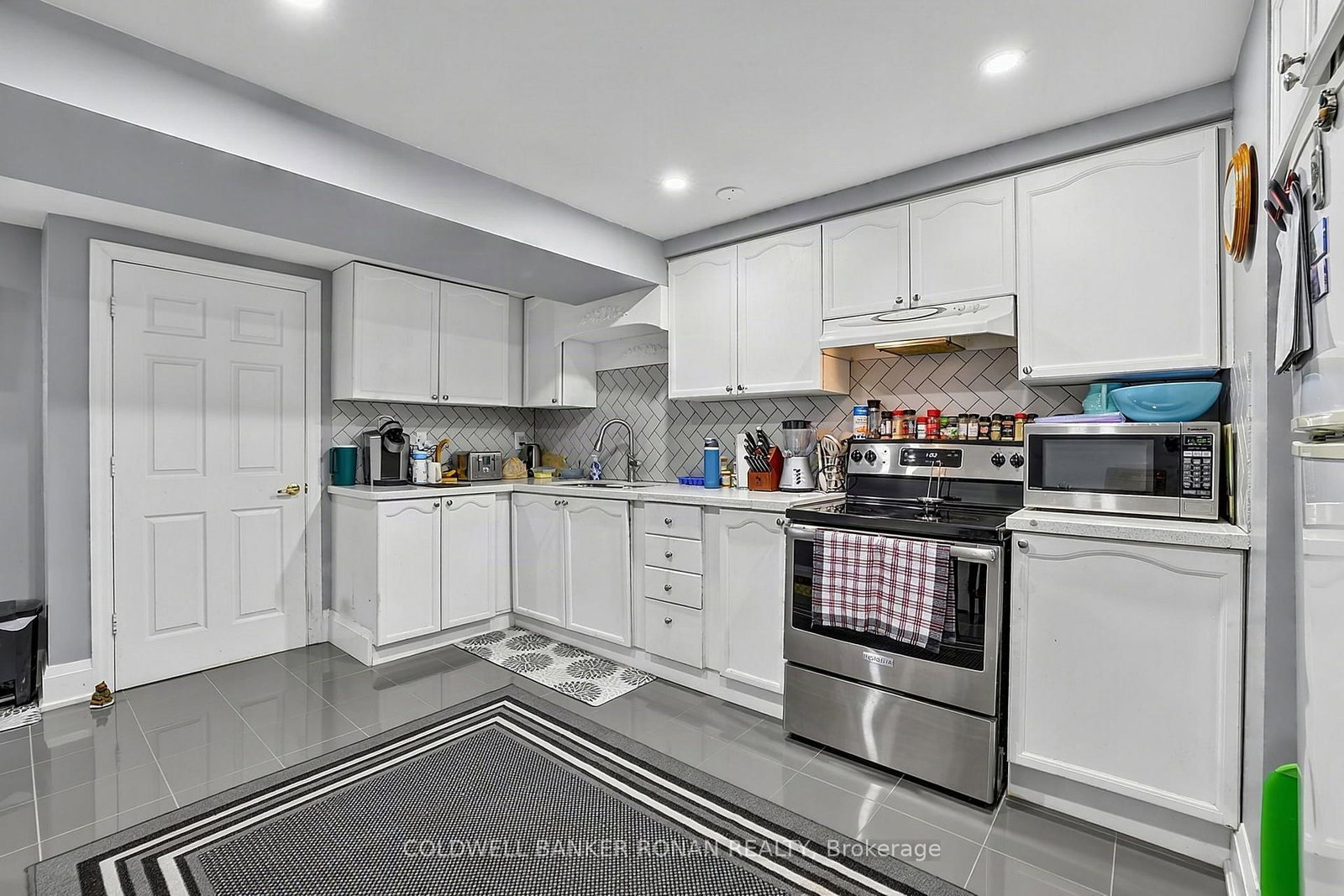 8 McCarthy Crescent • Essa, ON photo 33