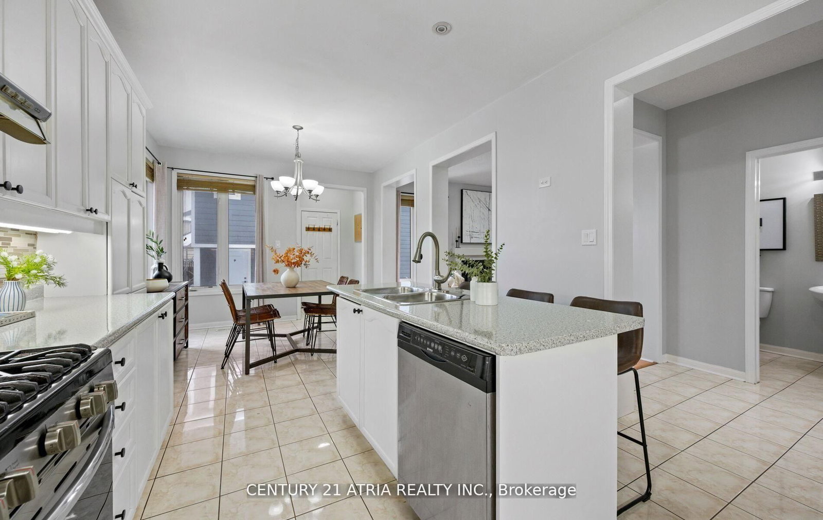 16 Peony Street • Markham, ON photo 18