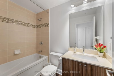 4700 Highway 7 • #205 • Vaughan, ON photo 8
