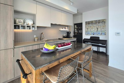 950 Portage Parkway • #3509 • Vaughan, ON photo 5