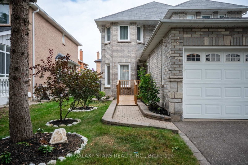 28 Claircrest Road
